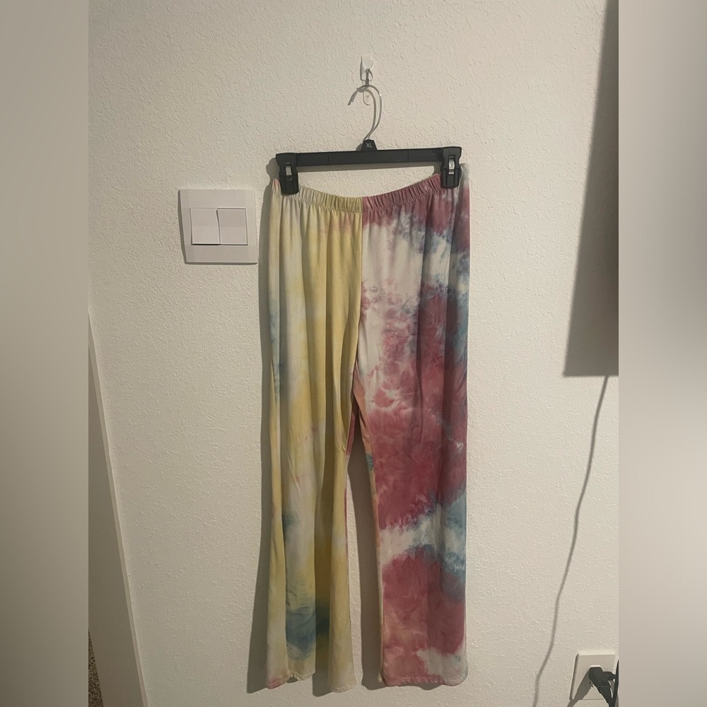 Tie dye